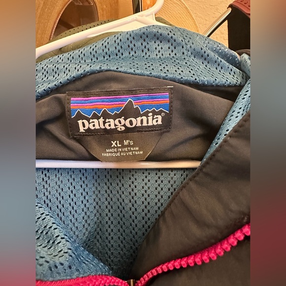 Patagonia Men's Isthmus Anorak Pullover - Picture 5 of 8